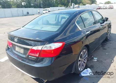 2015 Honda Accord Sport из США, поврежденный, VIN 1HGCR2F55FA094253